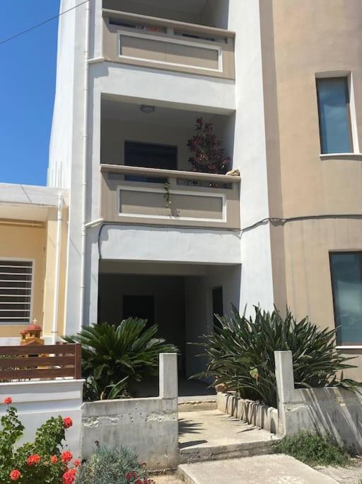 Nickolas Tiny Apartment Souda-Chania ハニア エクステリア 写真